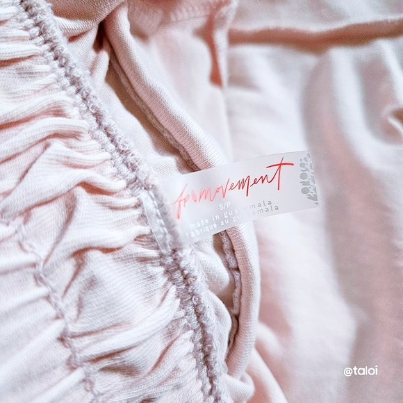 NWOT fp Movement Hot Shot Slit Wide Leg Pants in Bleached Coral Sold Out Color - Picture 16 of 17